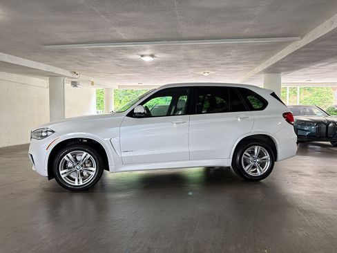 Used 2018 BMW X5 sDrive35i w/ M Sport Package RWD image 2