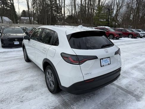 New 2026 Honda HR-V LX image 5