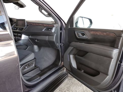 Used 2023 Chevrolet Tahoe LS w/ Driver Alert Package RWD image 10