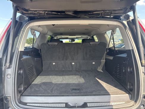 Used 2015 Cadillac Escalade ESV Luxury AWD/4WD image 33