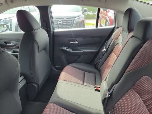 New 2026 Nissan Sentra SR w/ Floor Mat Package FWD image 9