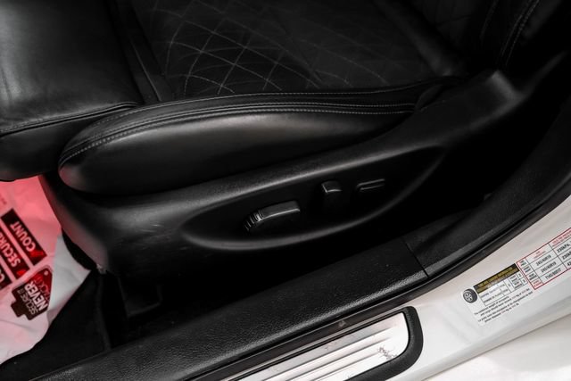 Used 2018 Nissan Maxima SR w/ Midnight Edition FWD image 31