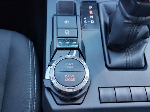 Certified 2024 Toyota Tacoma TRD Sport image 32