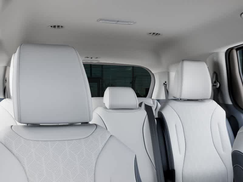New 2026 Kia Carnival EX FWD image 27