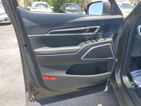 Used 2023 Kia Telluride S w/ S Sunroof Package AWD/4WD image 23