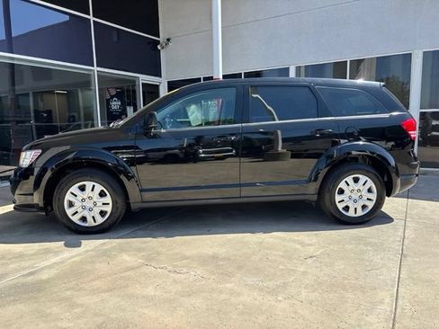 Used 2015 Dodge Journey American Value Package w/ Flexible Seating Group FWD image 7