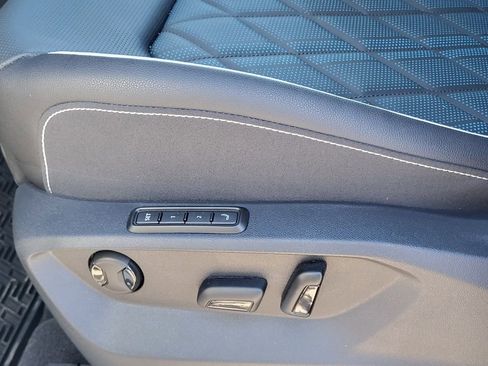 New 2025 Volkswagen Atlas Cross Sport SEL Premium R-Line image 10