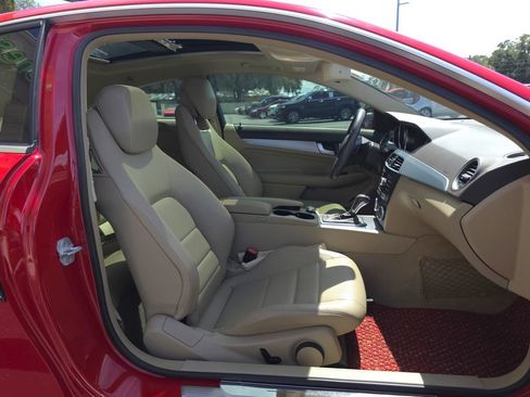 Used 2013 Mercedes-Benz C 250 Coupe image 12