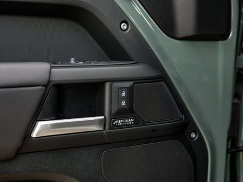 New 2026 Land Rover Defender 110 Trophy Edition AWD/4WD image 59