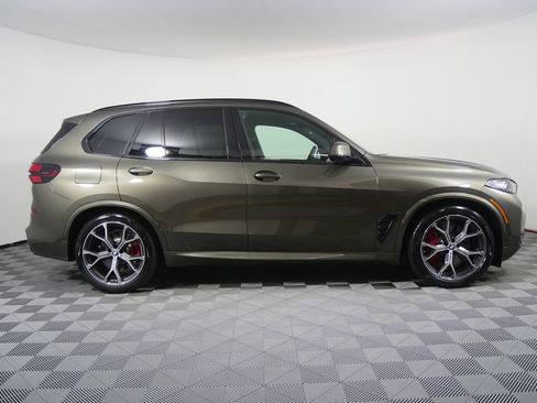 New 2026 BMW X5 xDrive50e w/ M Sport Package AWD/4WD image 2