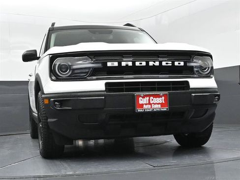 Used 2023 Ford Bronco Sport Outer Banks w/ Tech Package AWD/4WD image 31