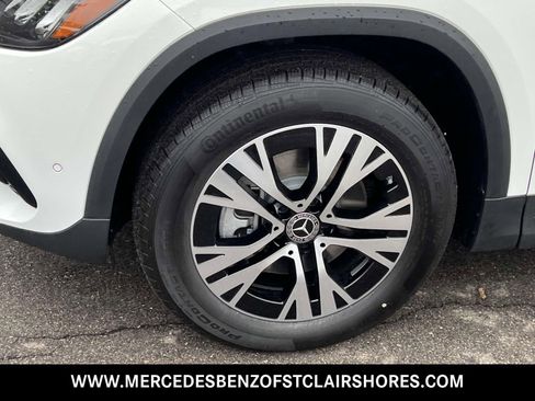 Used 2025 Mercedes-Benz GLA 250 4MATIC image 10