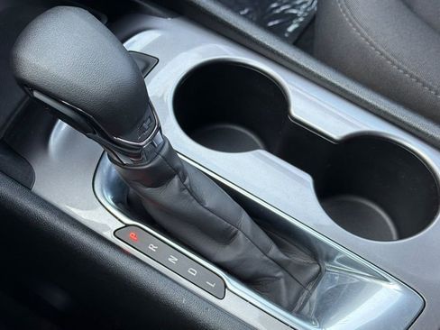 Used 2021 Chevrolet Malibu LS image 19