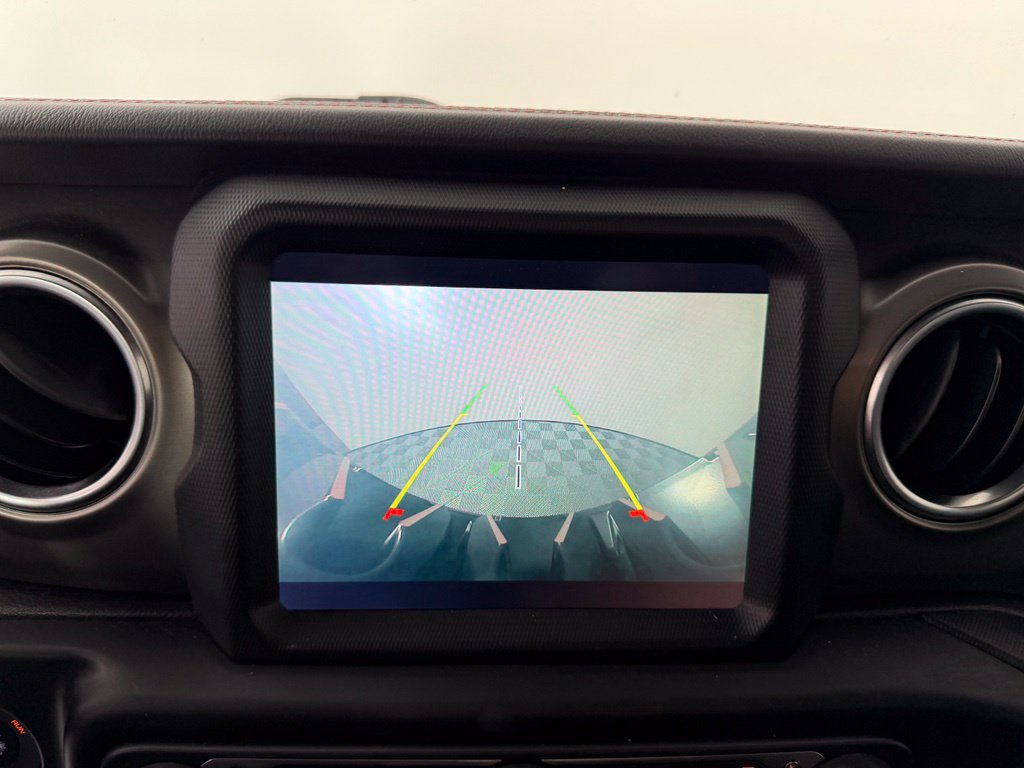 Used 2019 Jeep Wrangler Unlimited Rubicon AWD/4WD image 30
