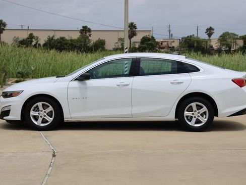 Used 2023 Chevrolet Malibu LS FWD image 5
