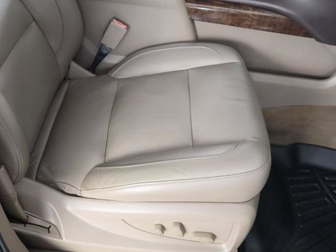 Used 2018 Chevrolet Tahoe LT RWD image 40