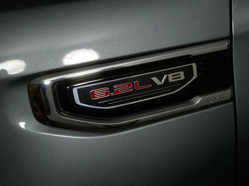 Used 2020 GMC Sierra 1500 SLT w/ SLT Premium Plus Package image 10