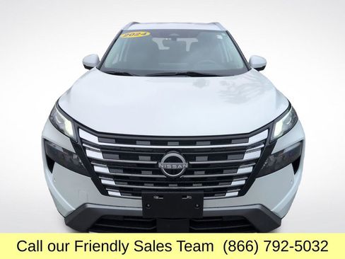 Used 2024 Nissan Rogue SL image 8