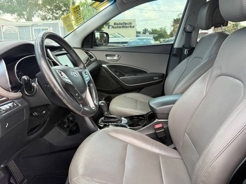Used 2017 Hyundai Santa Fe Sport FWD image 11