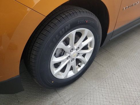 Used 2018 Chevrolet Equinox LS FWD image 31