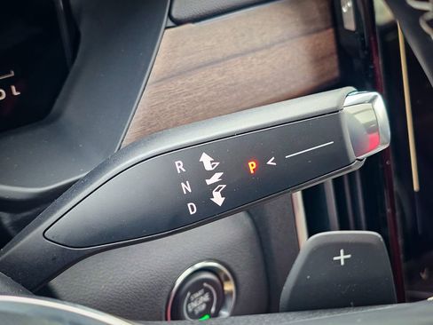 New 2026 GMC Acadia Denali Ultimate w/ LPO, All-Weather Package image 22