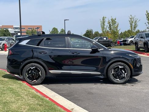 New 2026 Kia Sportage EX w/ EX Panorama Roof Package image 9