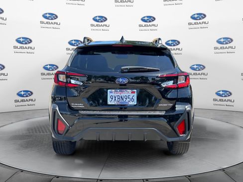 Used 2025 Subaru Crosstrek 2.5i Limited w/ Crosstrek Mirror Package AWD/4WD image 4
