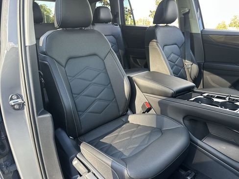 New 2026 Volkswagen Atlas SE image 27