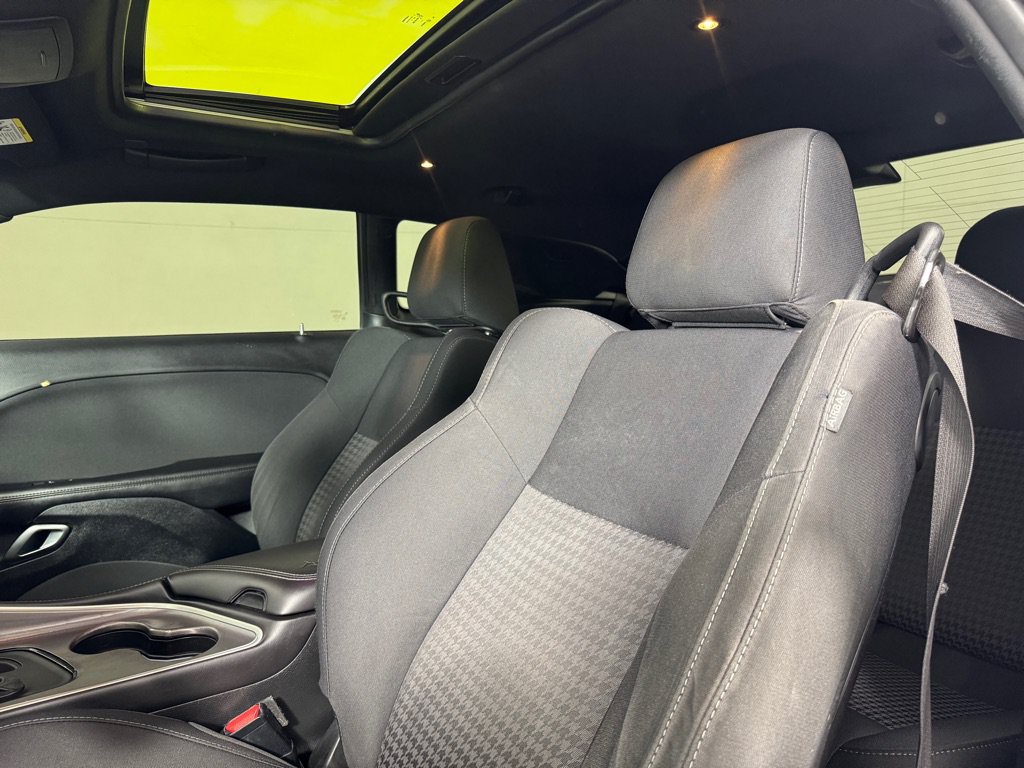 Used 2019 Dodge Challenger GT RWD image 12