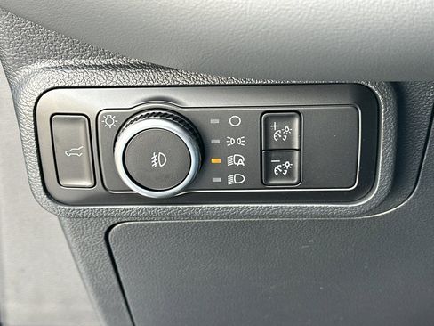 New 2026 Ford Explorer Active image 23