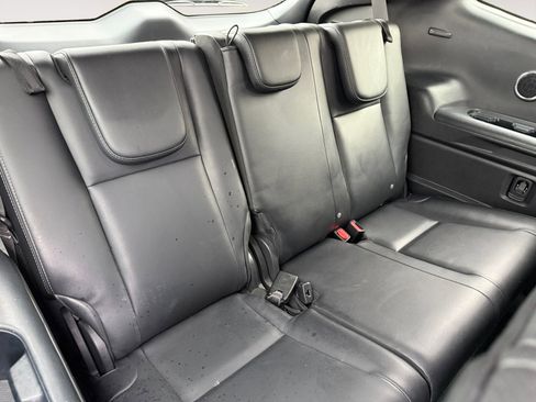 Used 2021 Subaru Ascent Limited w/ Technology Package image 18