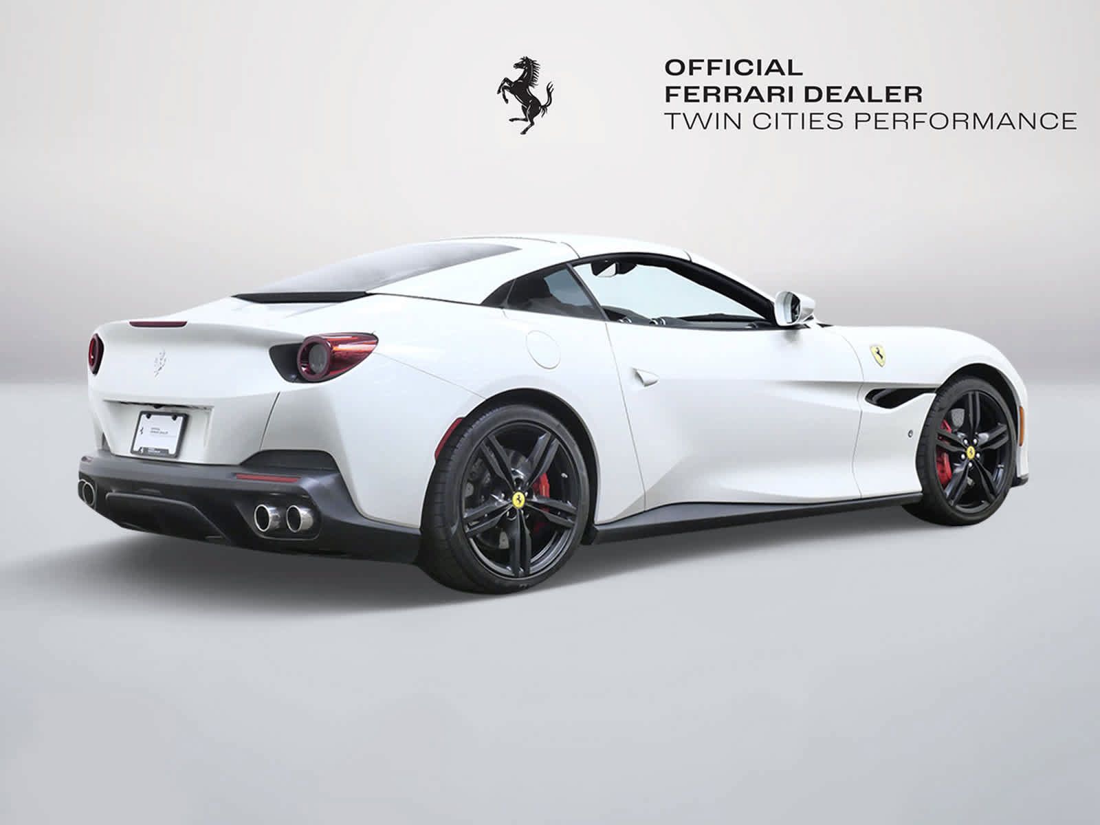 Certified 2019 Ferrari Portofino RWD image 8