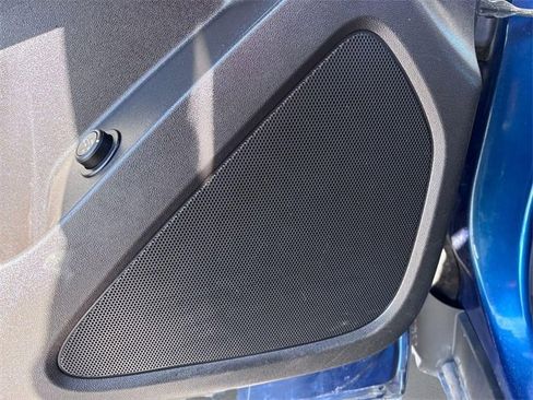 Used 2019 Chevrolet Equinox LT w/ Driver Convenience Package image 14