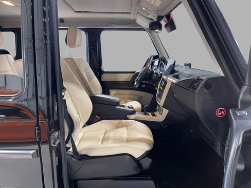 Used 2017 Mercedes-Benz G 550 image 26