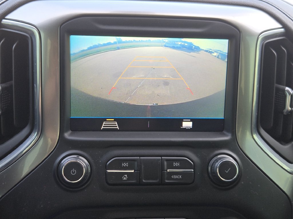 Used 2021 Chevrolet Silverado 1500 LT AWD/4WD image 13