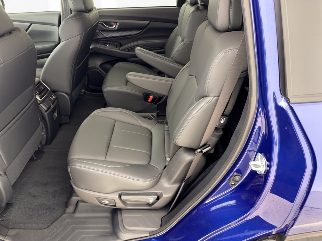 Used 2026 Subaru Ascent Premium AWD/4WD image 25