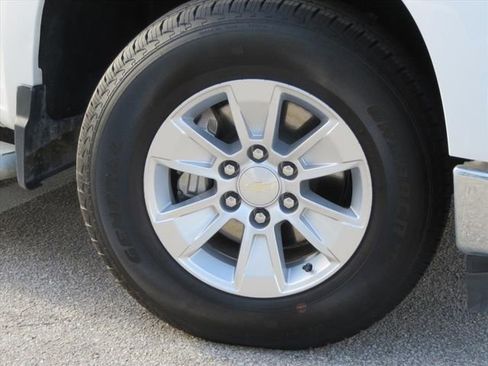 Used 2023 Chevrolet Silverado 1500 W/T w/ WT Fleet Convenience Package image 8