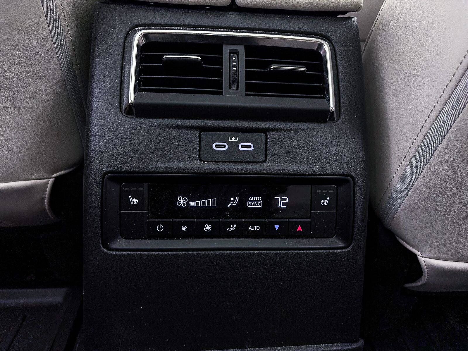 Used 2024 MAZDA CX-90 3.3 Turbo w/ Premium Plus Pkg AWD/4WD image 37