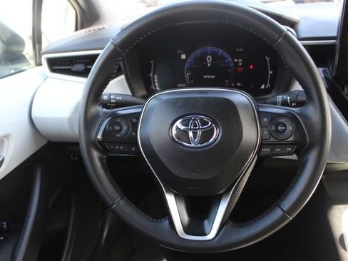 Certified 2026 Toyota Corolla SE w/ Carpet Mat Package (TMS) FWD image 36