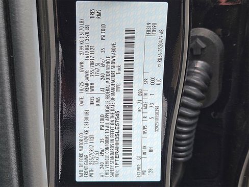 New 2025 Ford Ranger XLT w/ Equipment Group 301A High image 23