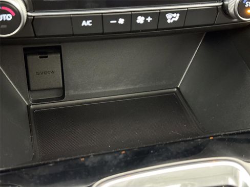 Used 2019 MAZDA CX-5 Touring image 27