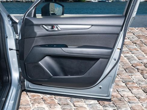 Used 2018 MAZDA CX-5 Sport image 31