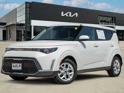 Certified 2024 Kia Soul LX w/ Option Group 015