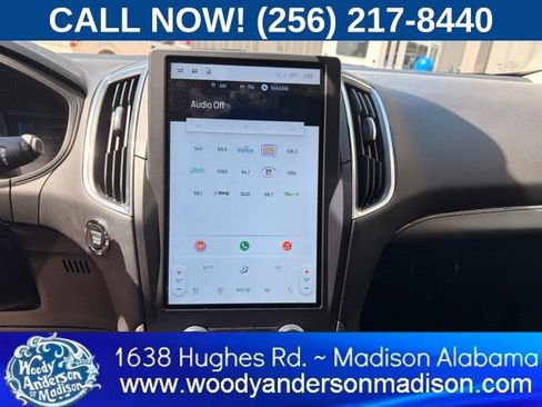 Used 2024 Ford Edge Titanium AWD/4WD image 10