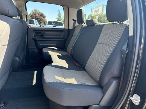 Used 2012 RAM 1500 Express w/ ST Popular Equipment Group AWD/4WD image 23