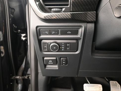 Used 2021 Ford F150 Lariat w/ Equipment Group 502A High image 12