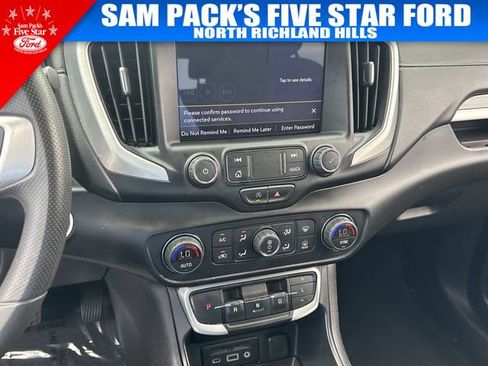 Used 2022 GMC Terrain SLE w/ Driver Convenience Package FWD image 25