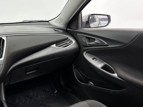 Used 2024 Chevrolet Malibu LT image 27