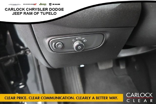 Used 2024 Chevrolet Equinox LT FWD image 17