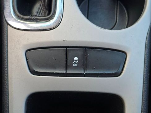 Used 2018 Chevrolet Cruze LS image 23